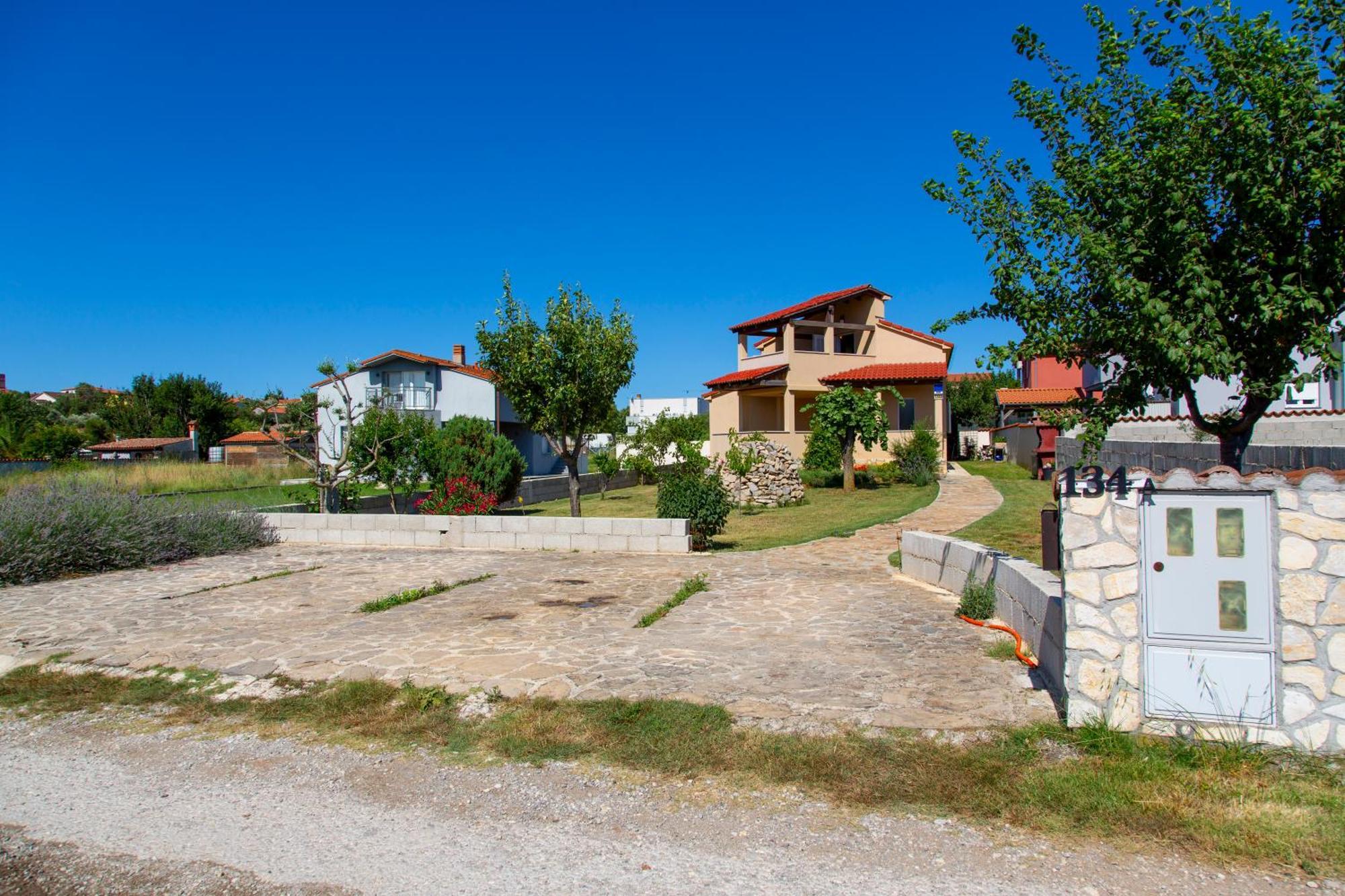 Apartman Viki Stinjan PUY Exterior foto