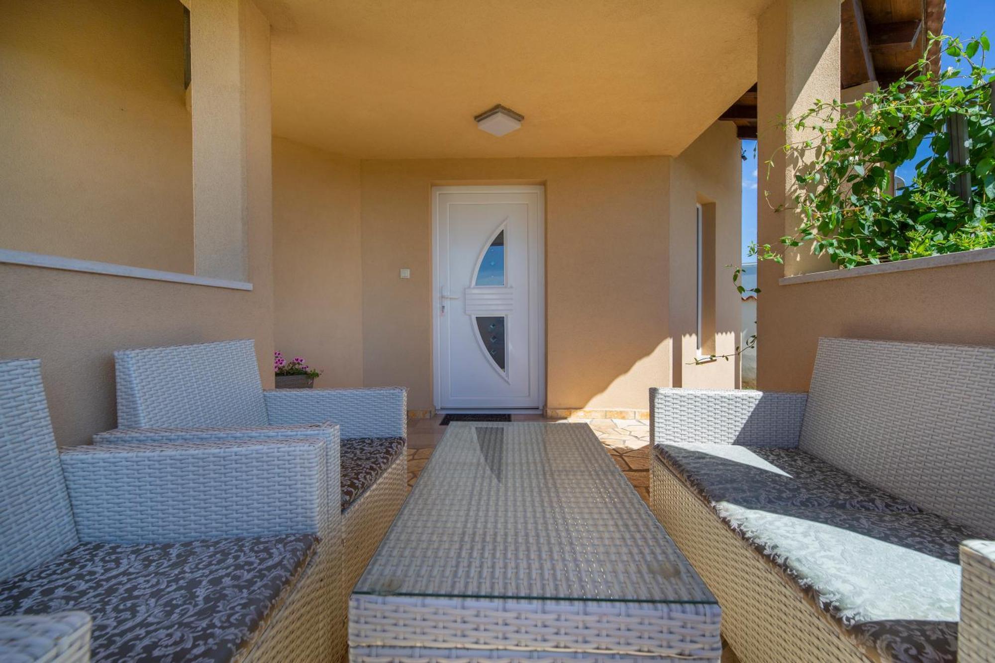Apartman Viki Stinjan PUY Exterior foto
