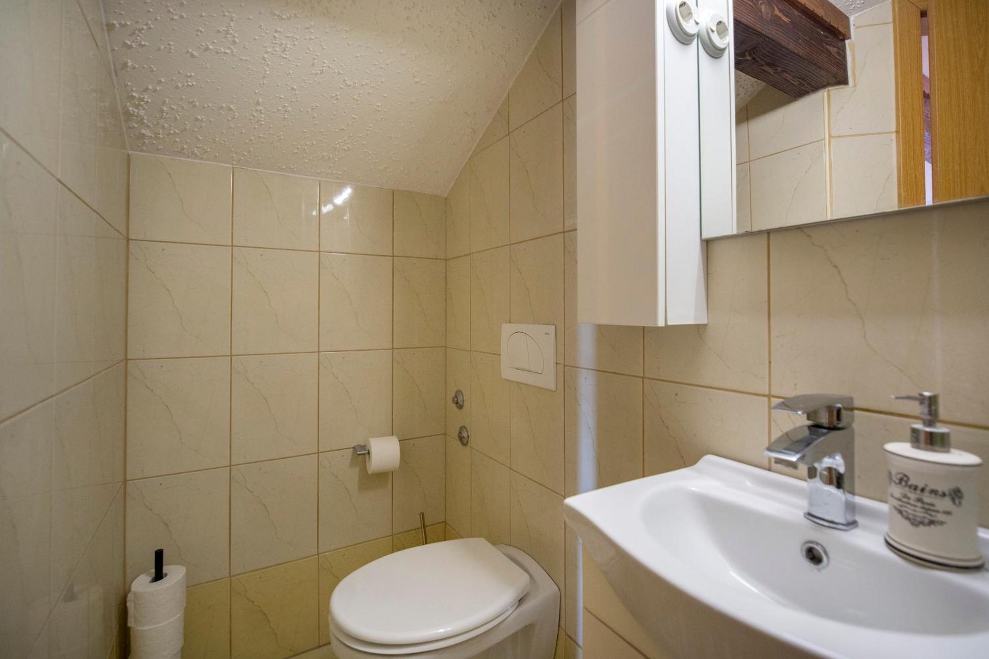 Apartman Viki Stinjan PUY Exterior foto