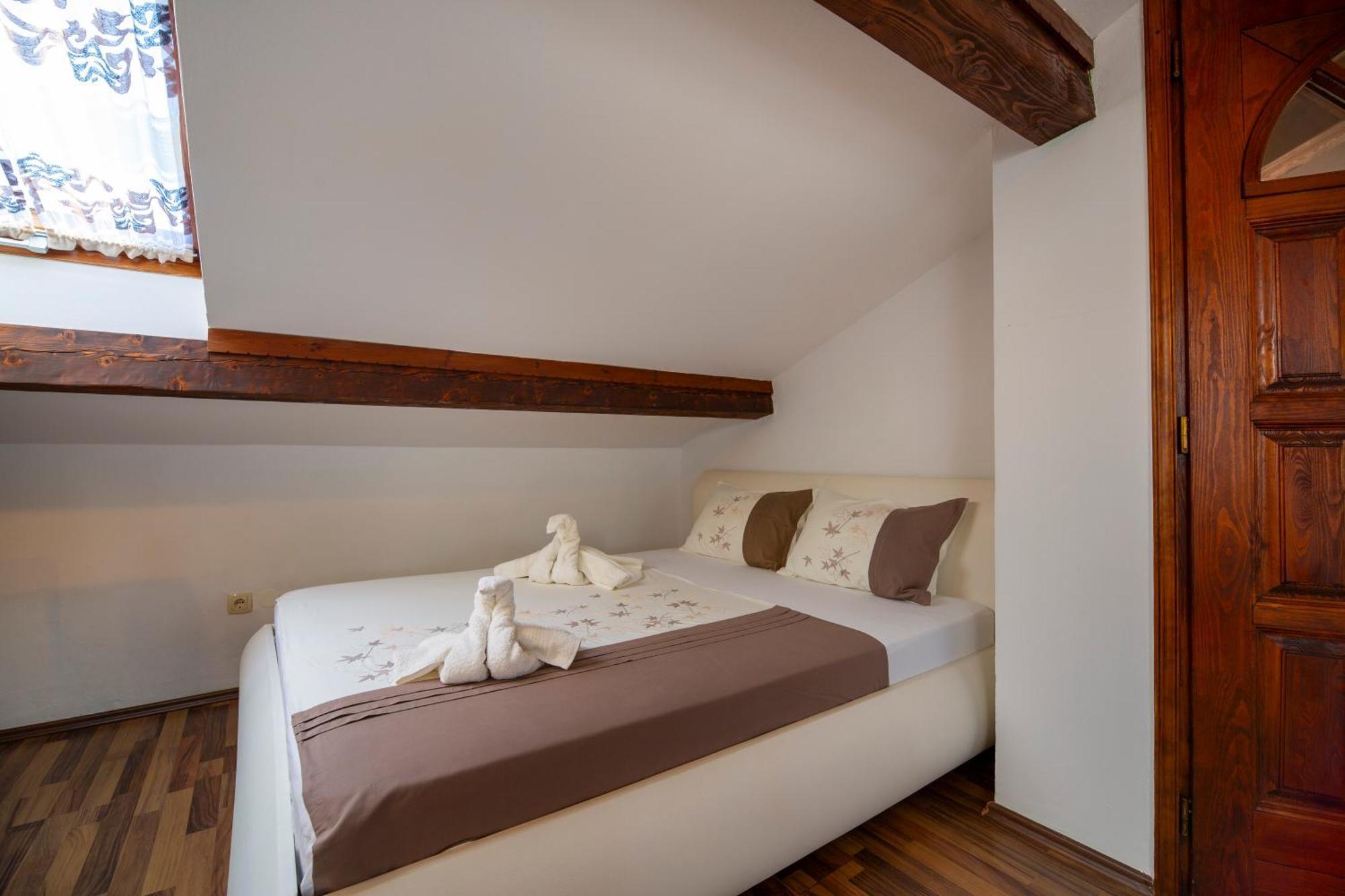 Apartman Viki Stinjan PUY Exterior foto